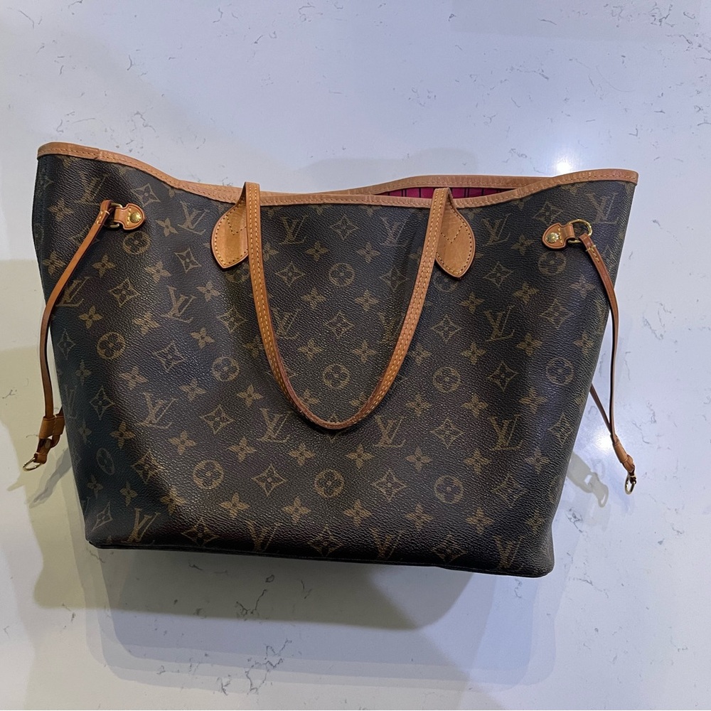 Authentic Louis Vuitton Dark Brown Monogram Tote
